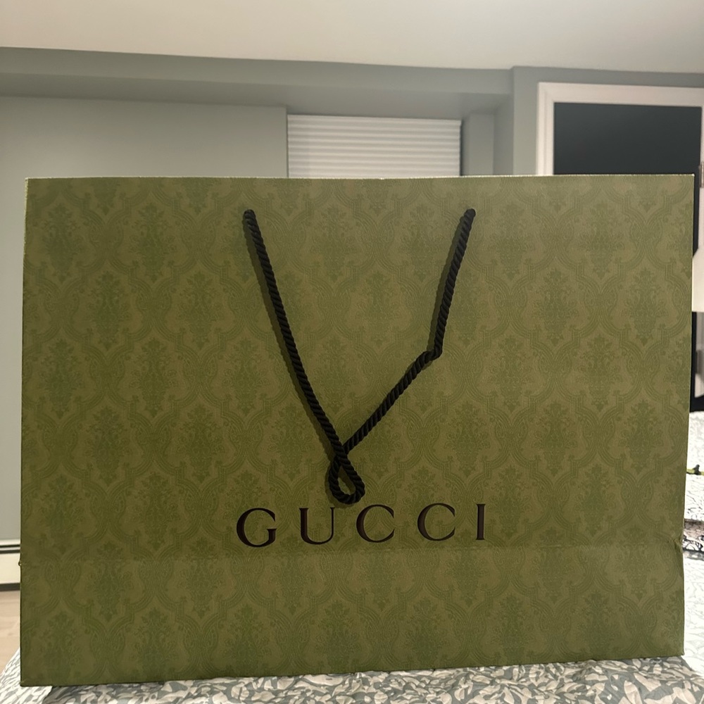 Large Gucci bag